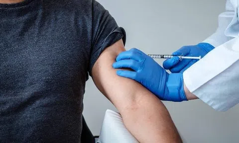 Bắt đầu tiêm vaccine Covid-19 tại Việt Nam vào ngày 8/3