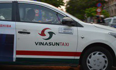 Hãng taxi Vinasun chìm trong thua lỗ