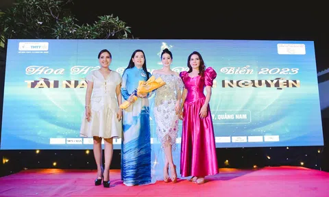 Doanh nhân Nguyễn Thị Ngọc Thảo đấu giá thiện nguyện ủng hộ các hoàn cảnh khó khăn