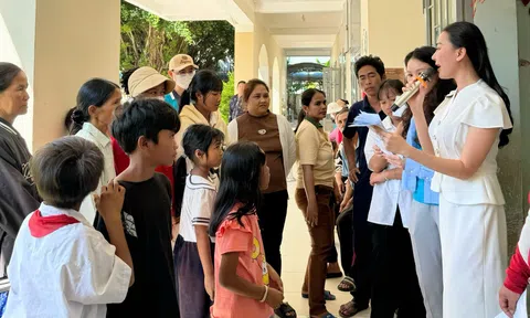 Hoa hậu Nhân ái Nguyễn Ngọc Hiếu: "Chung tay vì sức khỏe cộng đồng" - Nghĩa cử đẹp của một Hoa hậu